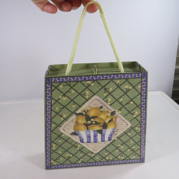Green w Lemons Purse with stationary inside (NEW but not original items inside) - Picture 1 of 14